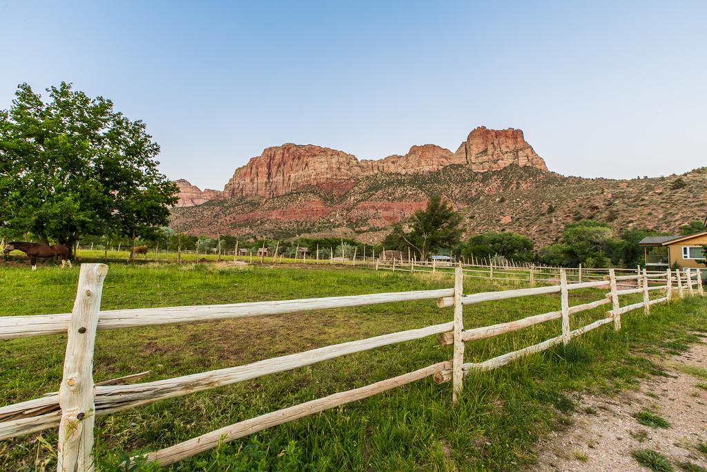 Driftwood Lodge Springdale Εξωτερικό φωτογραφία