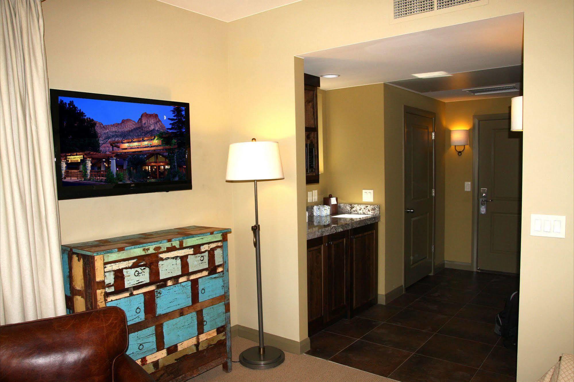Driftwood Lodge Springdale Εξωτερικό φωτογραφία