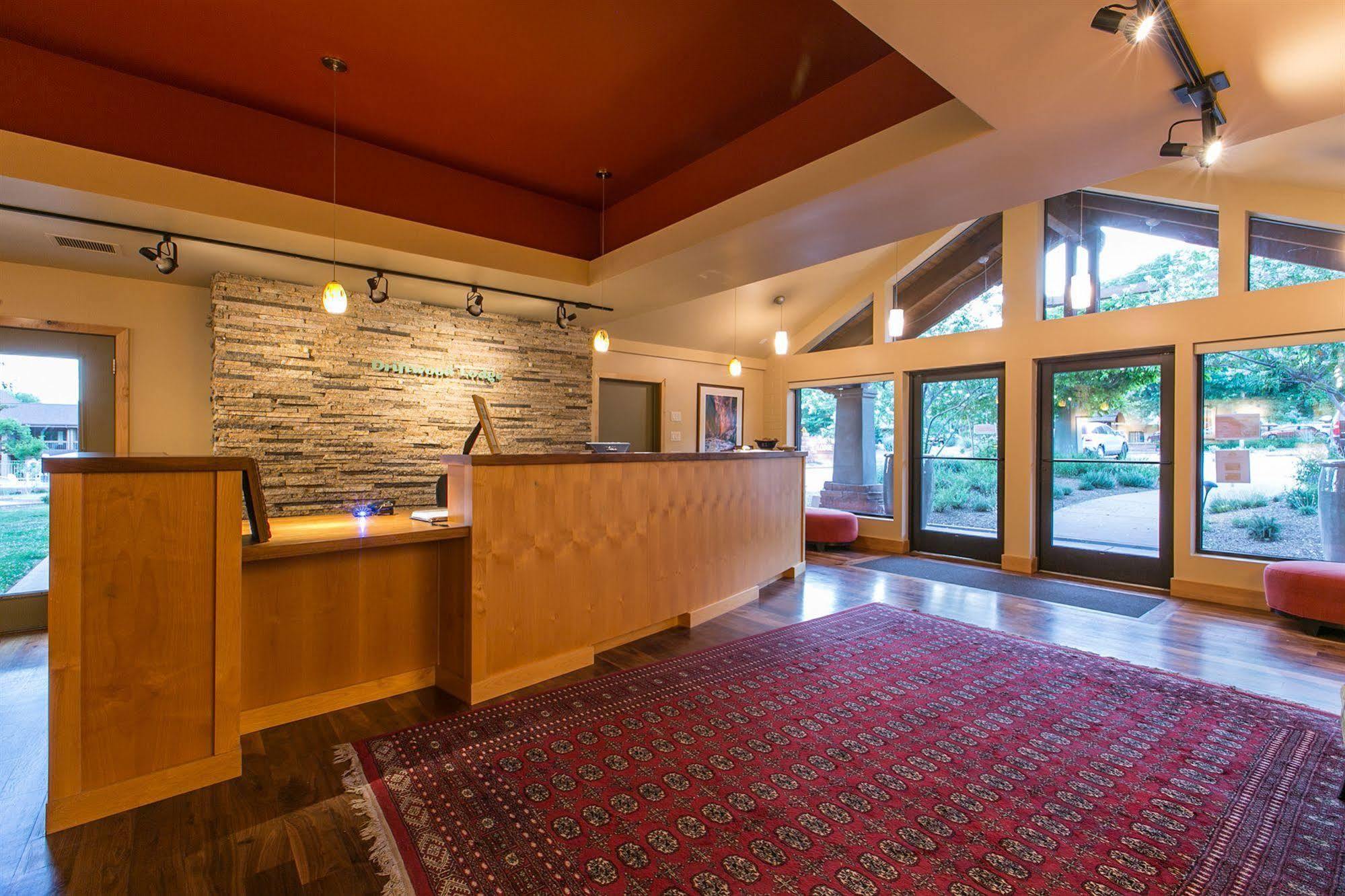 Driftwood Lodge Springdale Εξωτερικό φωτογραφία