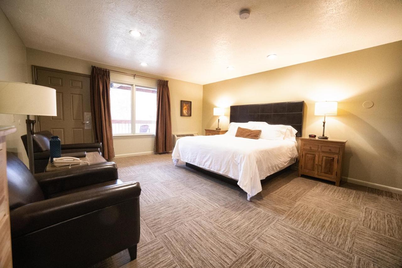 Driftwood Lodge Springdale Εξωτερικό φωτογραφία